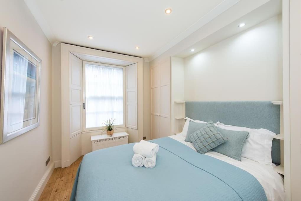 Self Catering , City Centre Apartment With Parking Édimbourg Extérieur photo