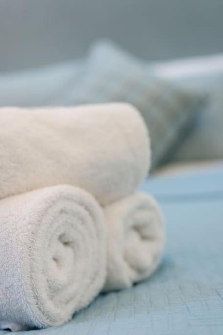 Self Catering , City Centre Apartment With Parking Édimbourg Extérieur photo