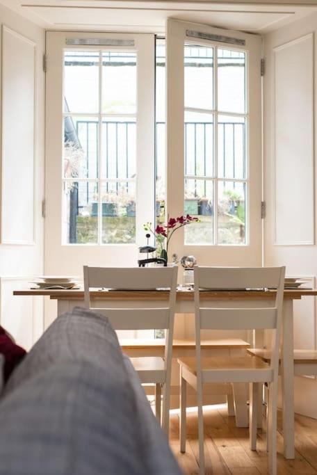 Self Catering , City Centre Apartment With Parking Édimbourg Extérieur photo